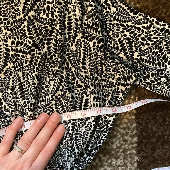 Motherhood Black and White Midi Sheath Dress - Picture 10 of 12